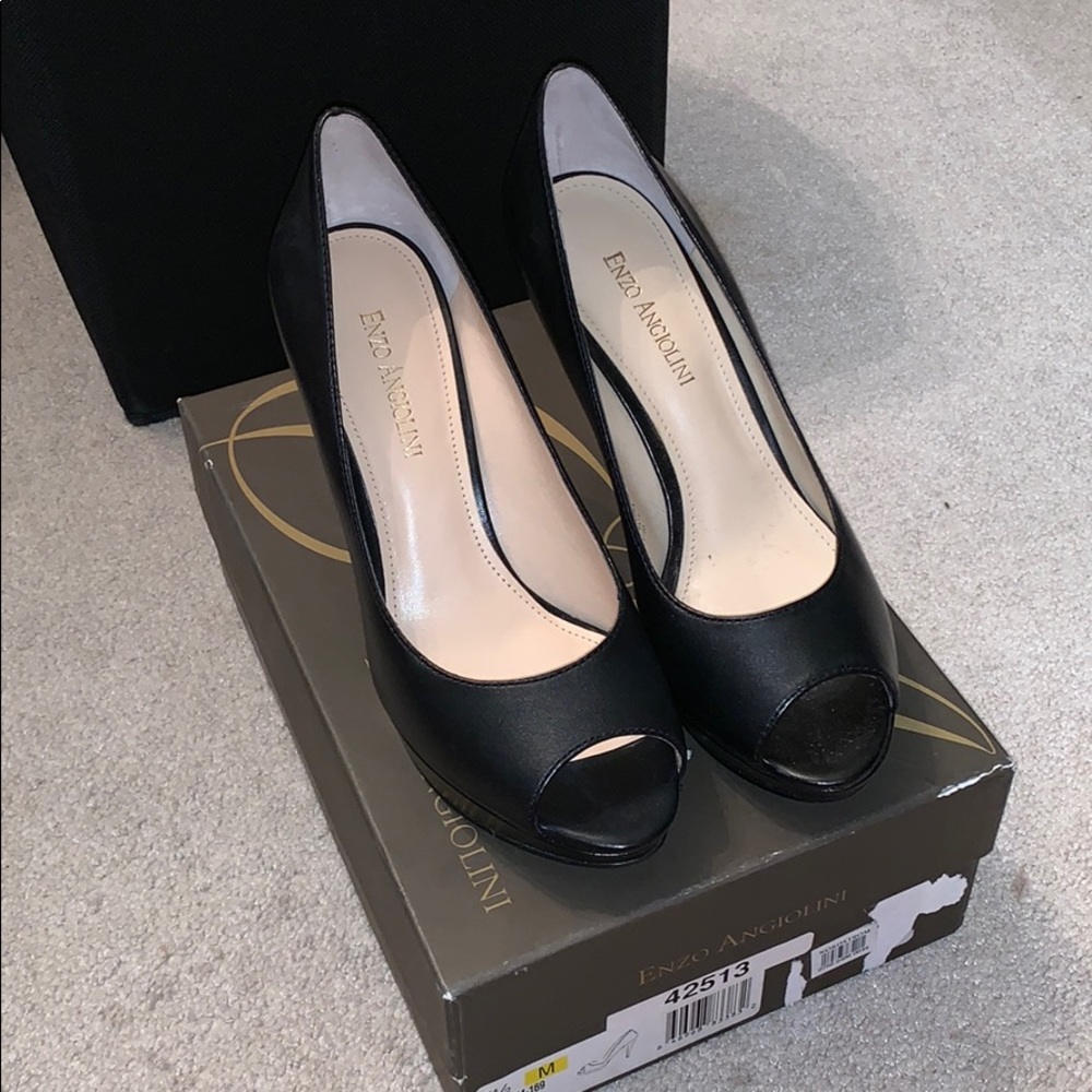 Enzo Angiolini Black Heels